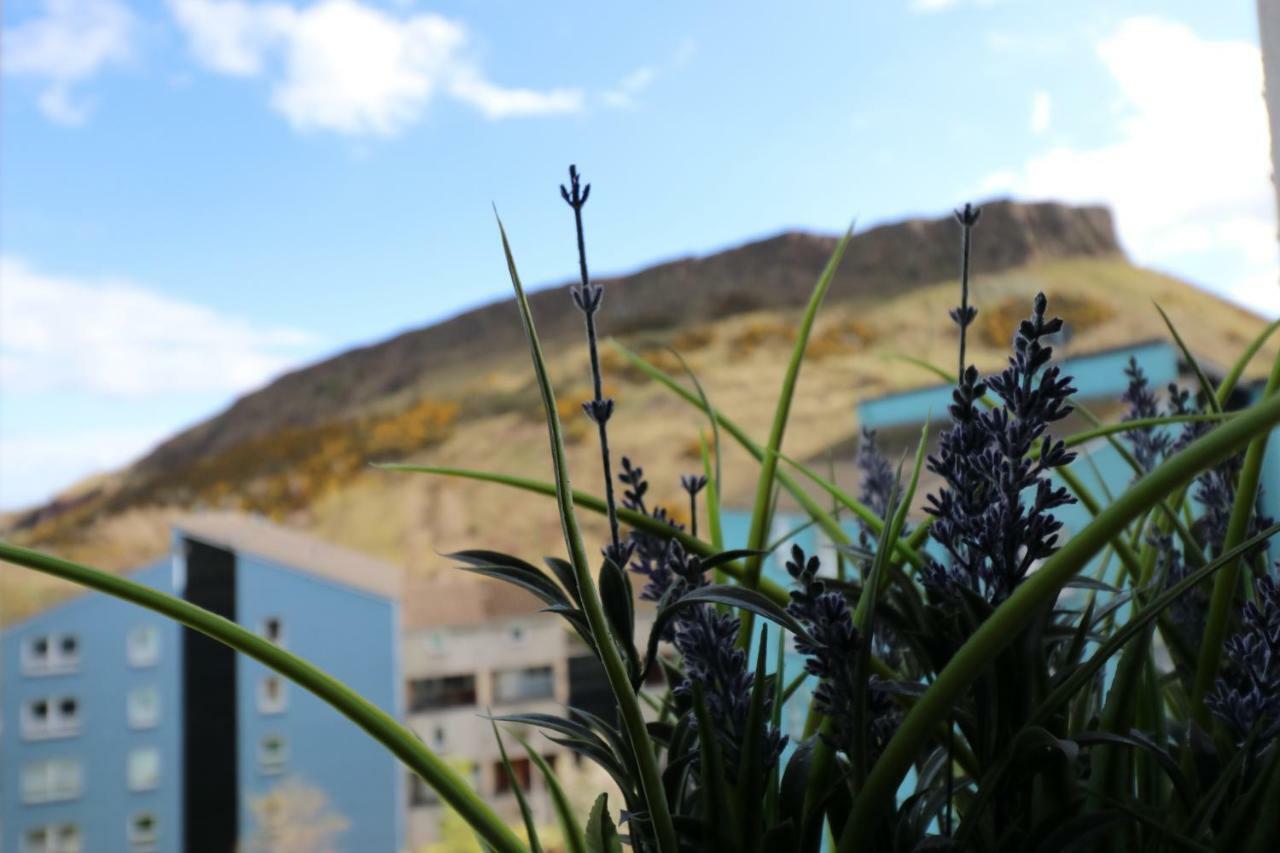 Holyrood Skyline Apartment Единбург Екстериор снимка