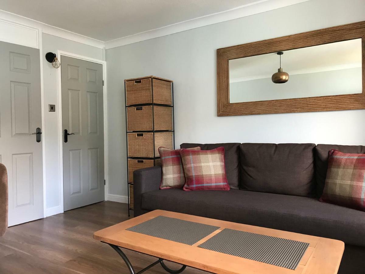 Holyrood Skyline Apartment Единбург Екстериор снимка