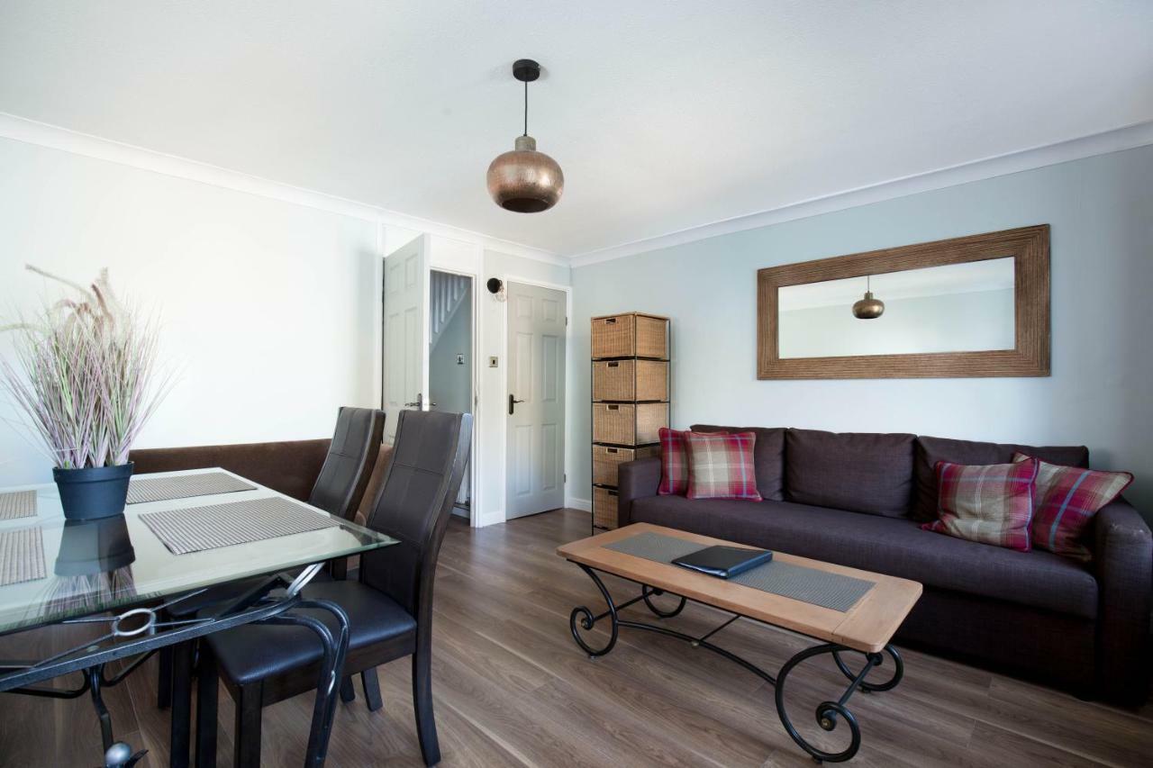 Holyrood Skyline Apartment Единбург Екстериор снимка